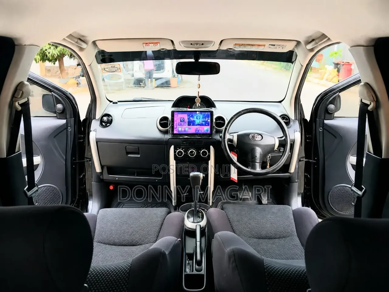 Toyota IST 2005 Black