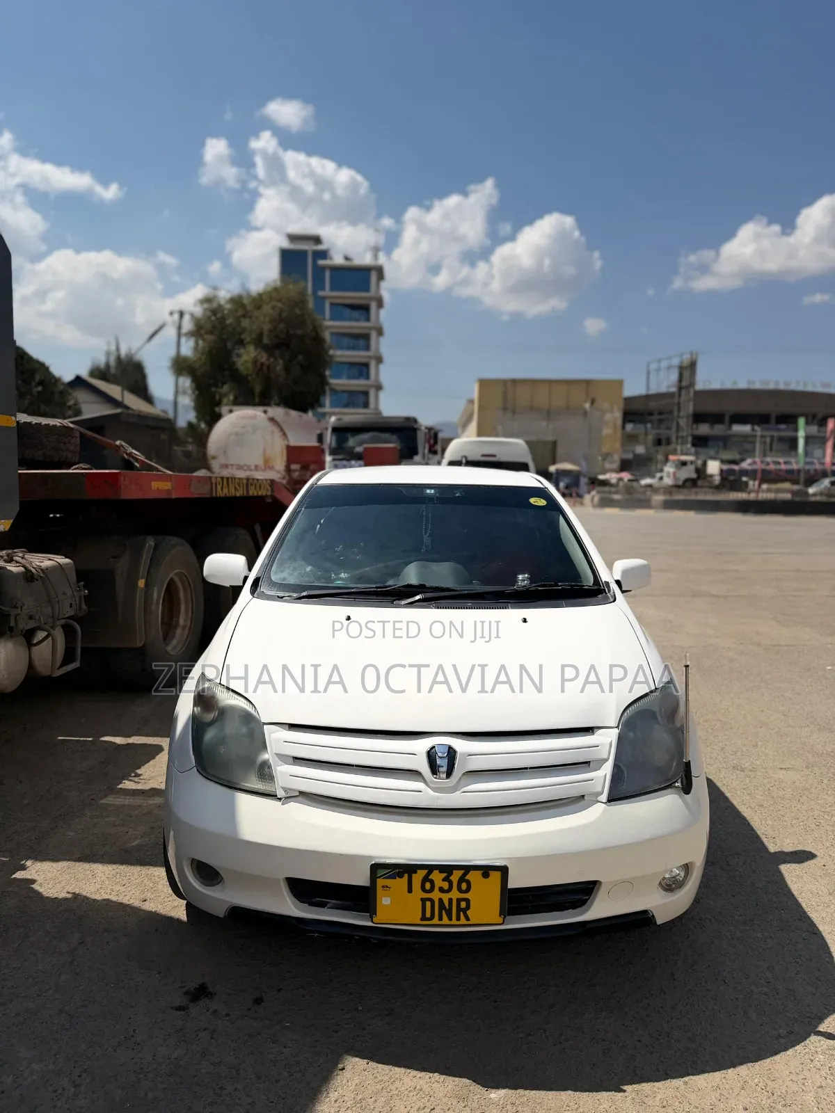 Toyota IST 2004 White