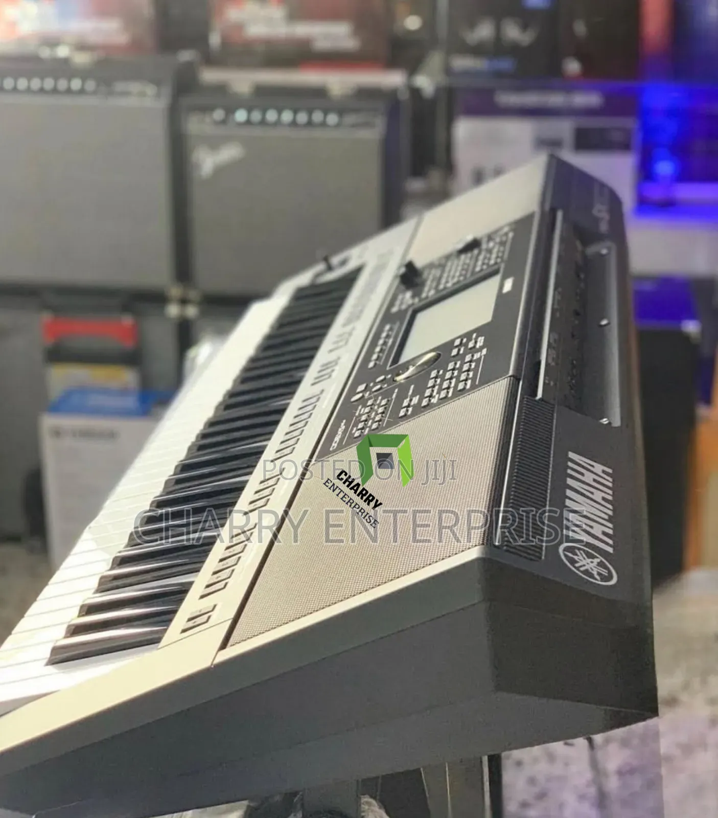 Original Yamaha Heavy Duty Digital Keyboard PSR Sx900