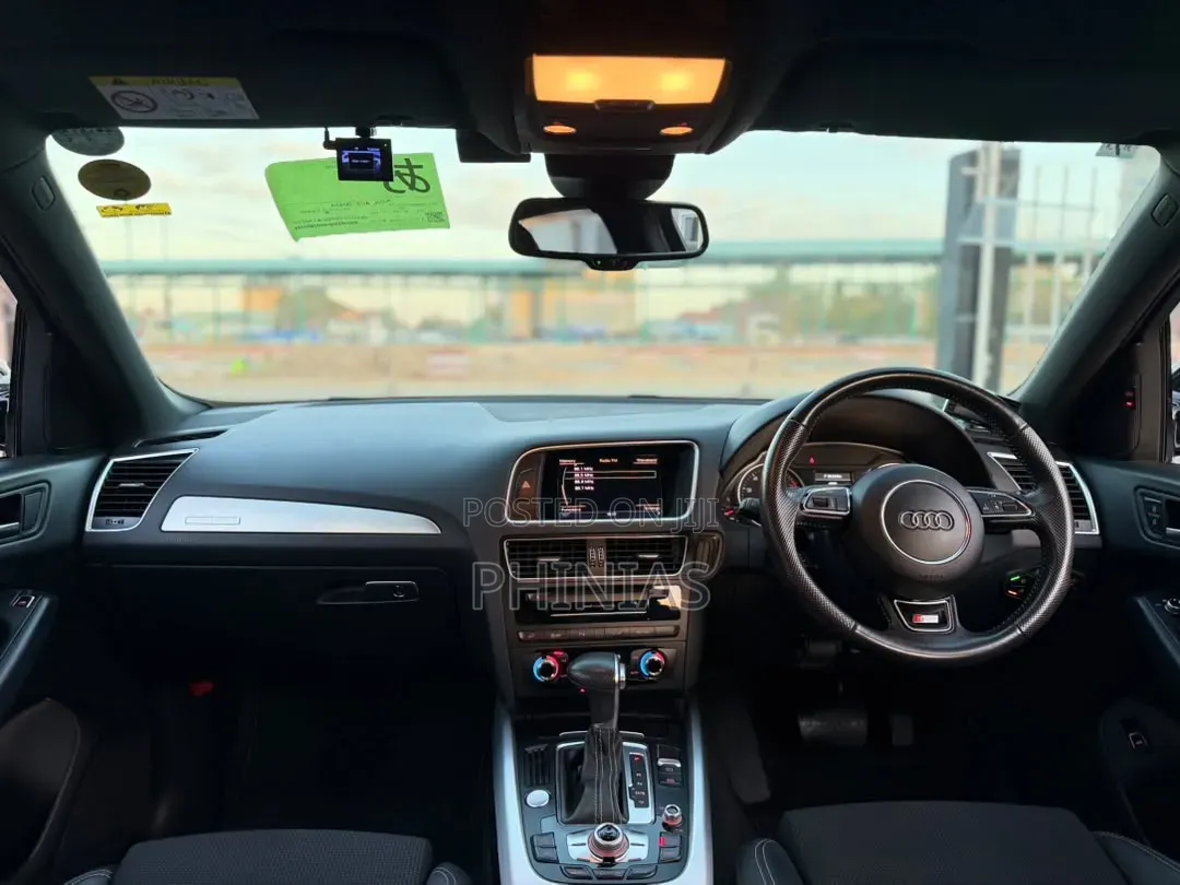 Audi Q5 2015 Black