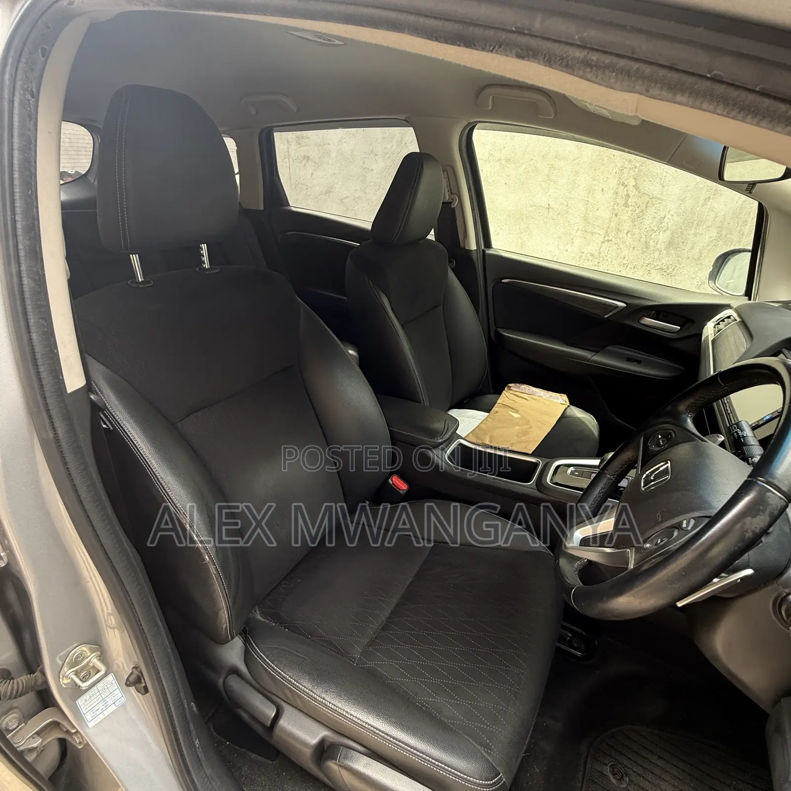 Honda Shuttle 1.5 Hybrid 4WD 2018 Silver