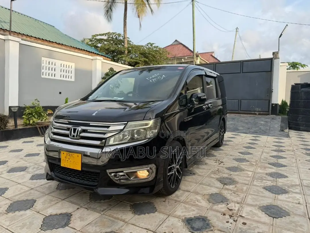 Honda Stepwgn 2015 Black