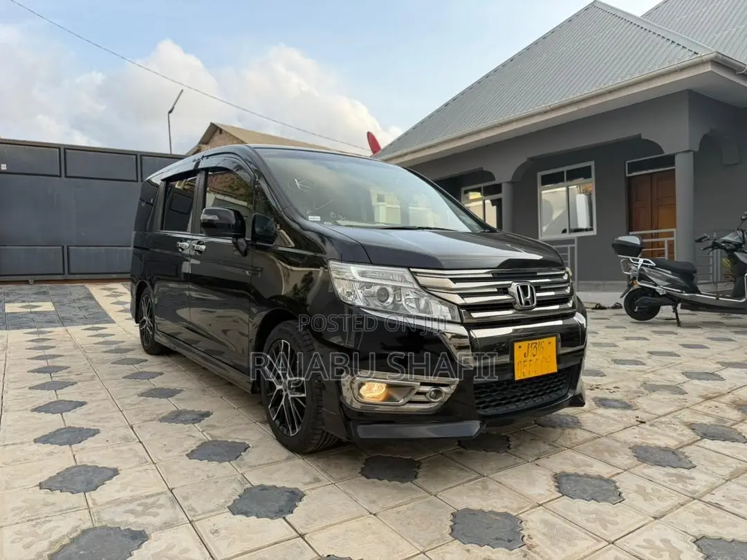 Honda Stepwgn 2015 Black