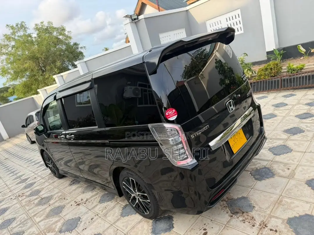 Honda Stepwgn 2015 Black