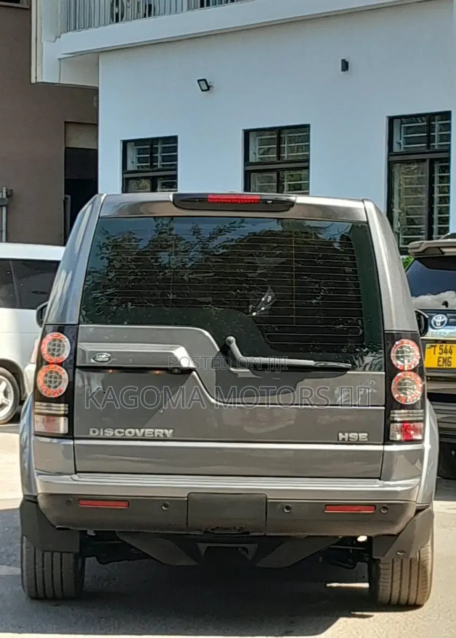Land Rover Discovery 2016 Gray