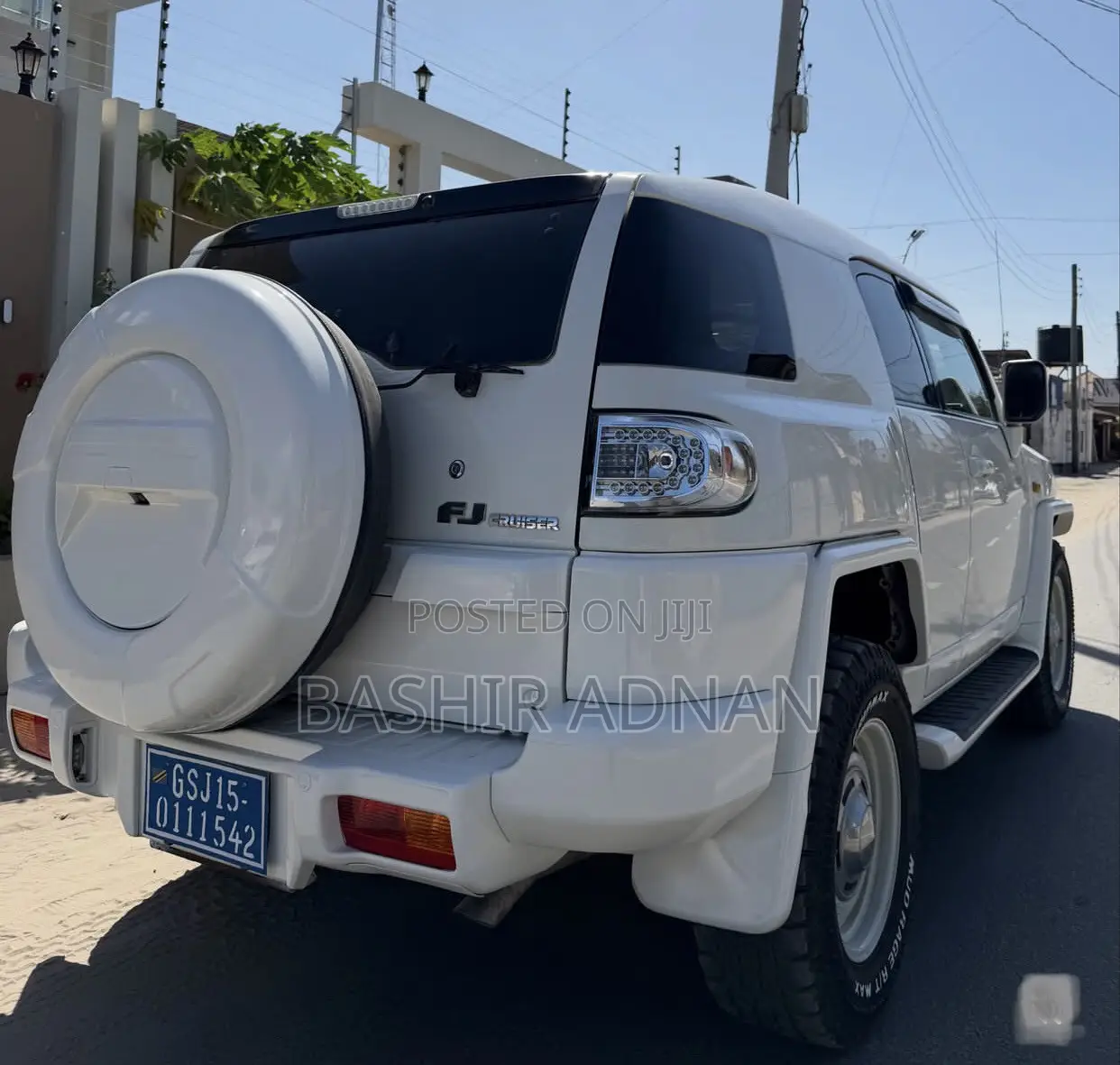 Toyota FJ Cruiser 2013 White