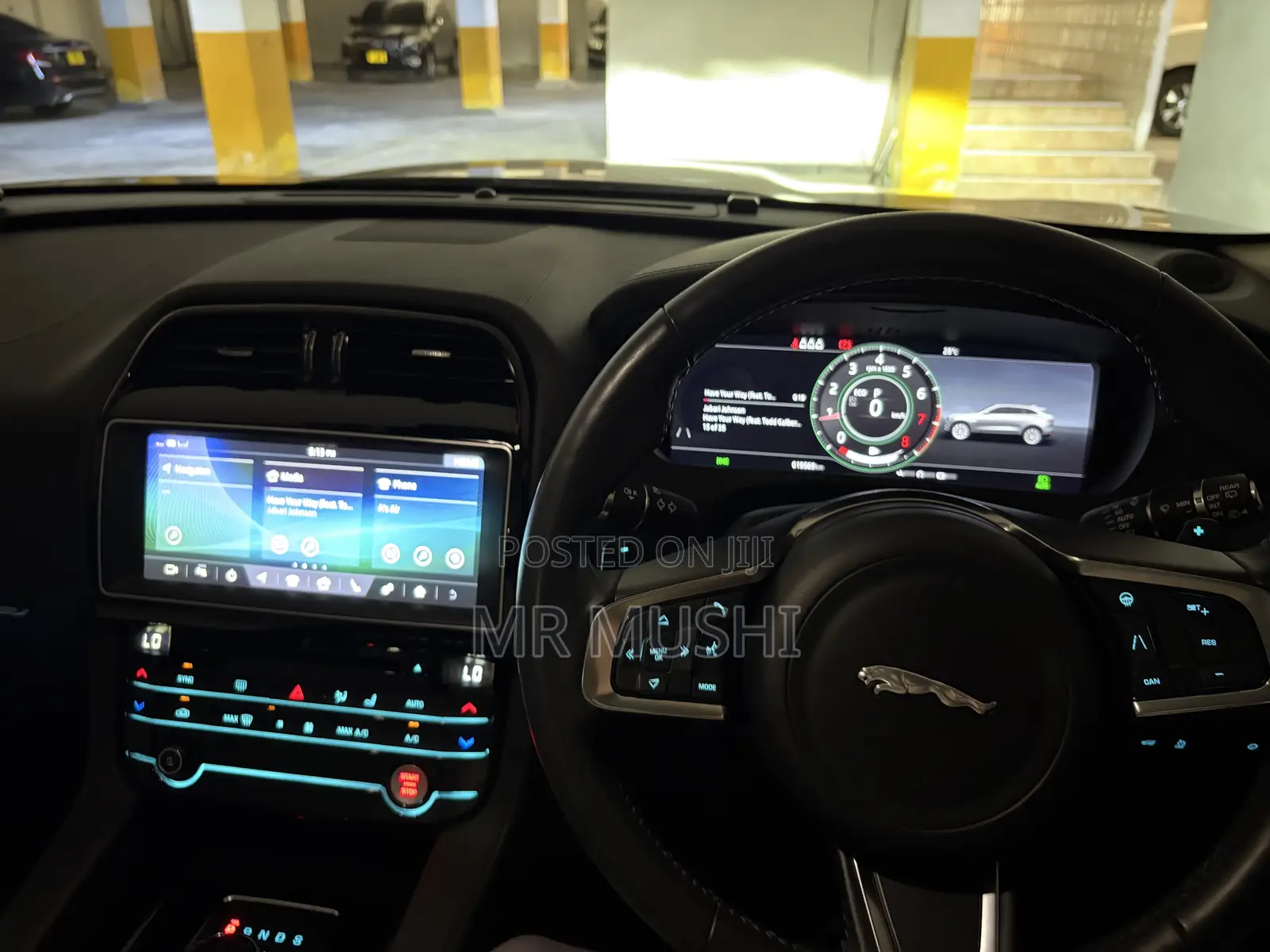 Jaguar F-Pace 20d Prestige AWD 2019 Gray