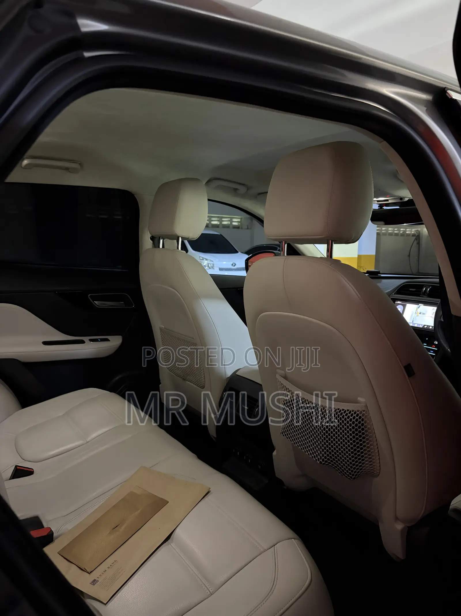 Jaguar F-Pace 20d Prestige AWD 2019 Gray