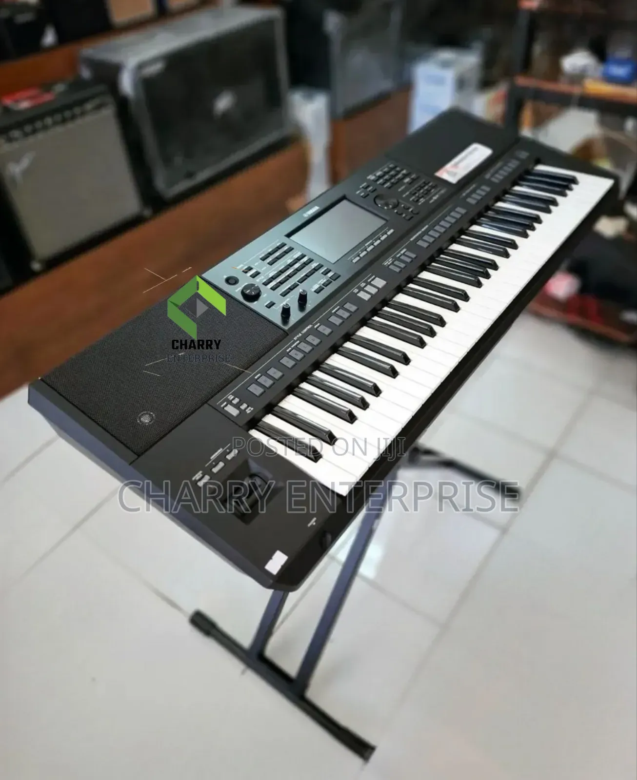 YAMAHA PSR Sx 720 Keyboard 61key Professional Kinanda Kwa Kanisani n.k