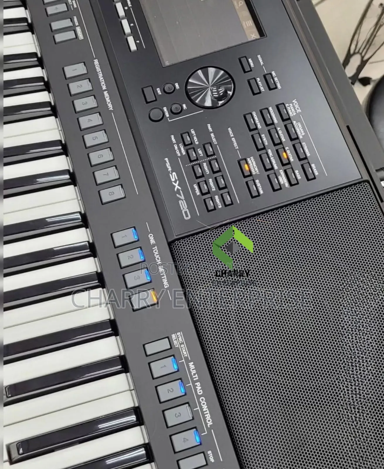 YAMAHA PSR Sx 720 Keyboard 61key Professional Kinanda Kwa Kanisani n.k