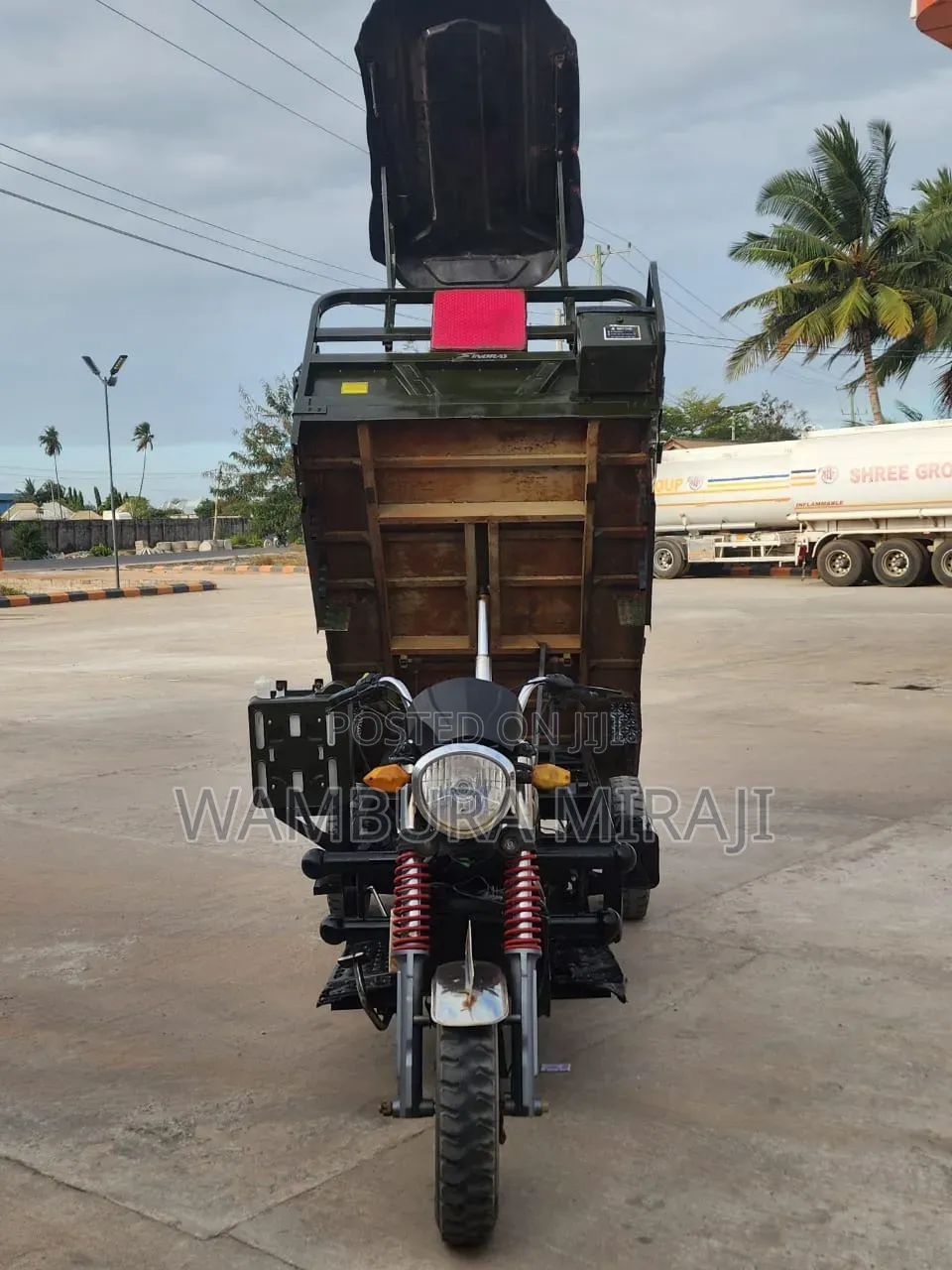 Bajaj 2025 Green