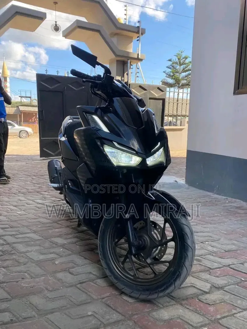 Honda Vario 2025 Black
