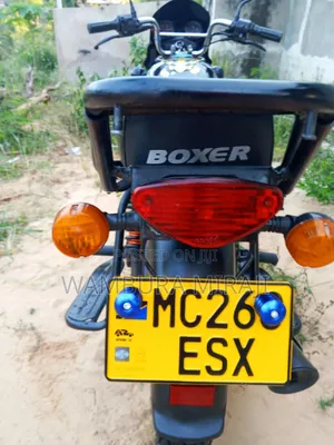Bajaj Boxer 125 2025 Black