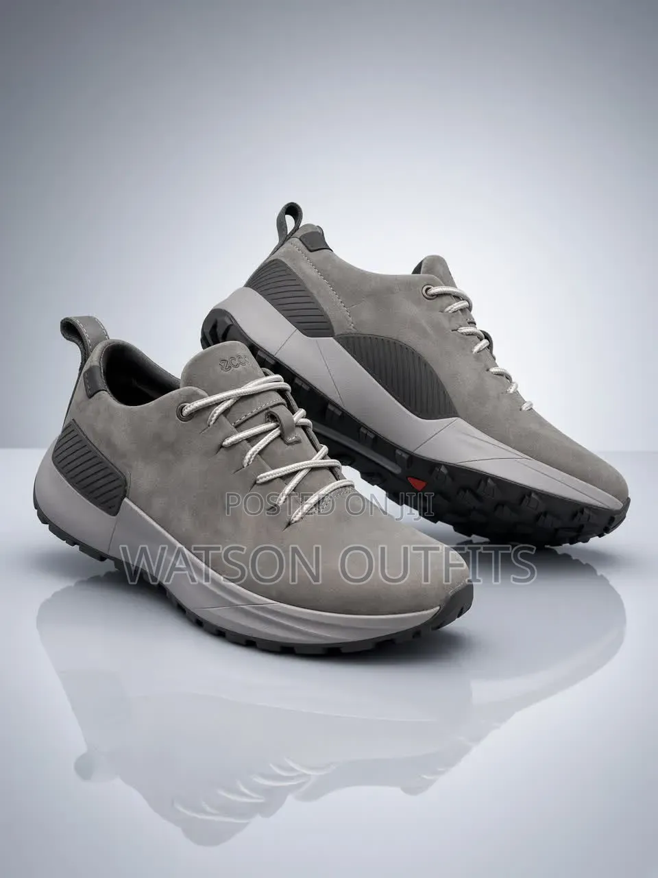 Men's Leather Shoes or Casual Footwears New and Original Ecco 4 Colors