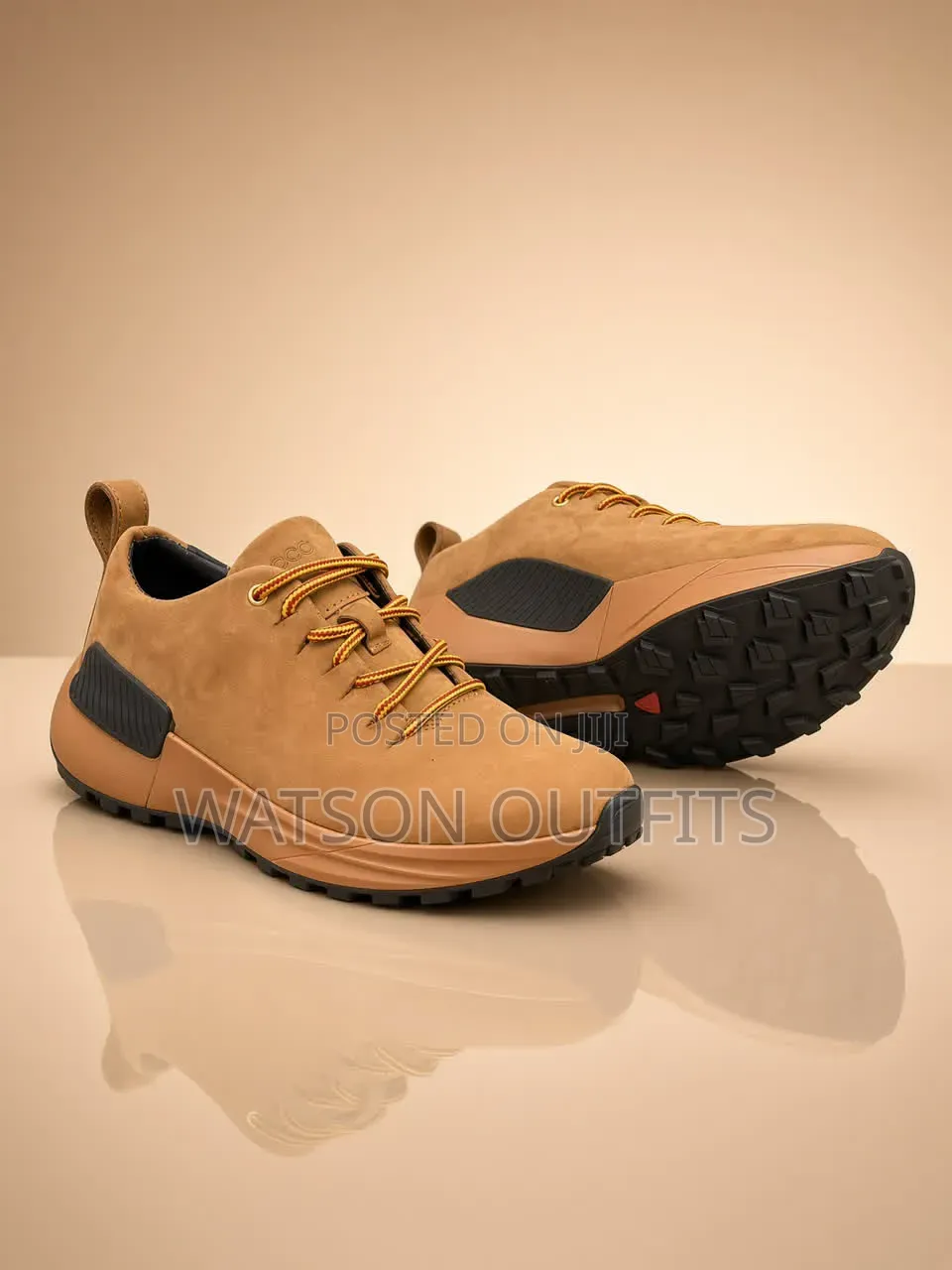 Men's Leather Shoes or Casual Footwears New and Original Ecco 4 Colors