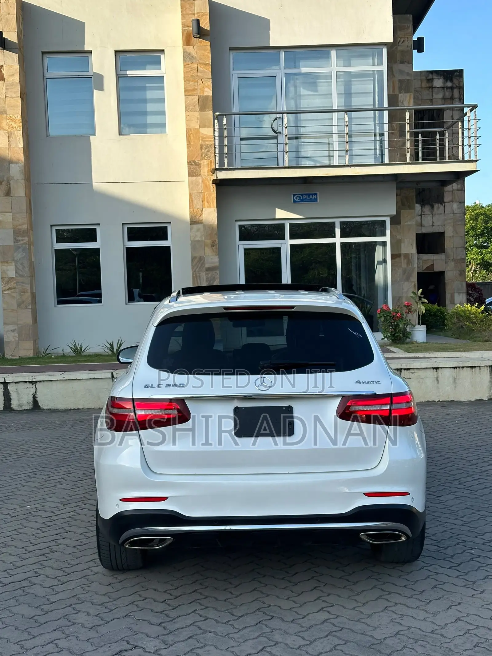 Mercedes-Benz GLC-Class 2016 Off white