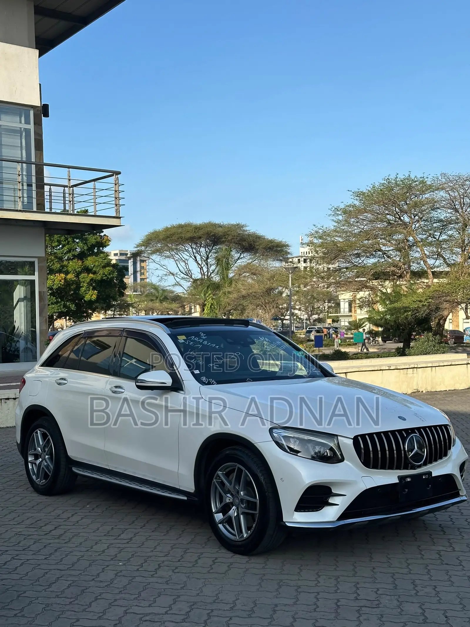 Mercedes-Benz GLC-Class 2016 Off white