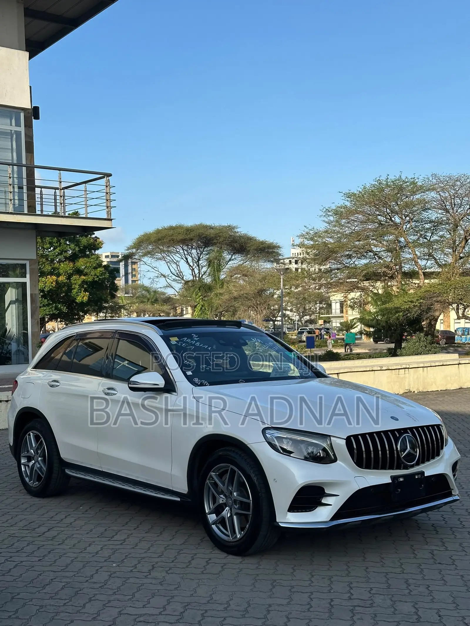 Mercedes-Benz GLC-Class 2016 Off white