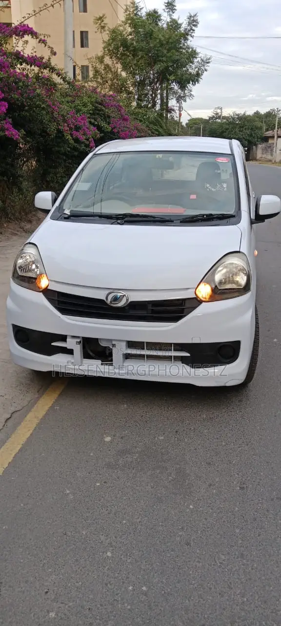 Daihatsu Mira 2016 Off white