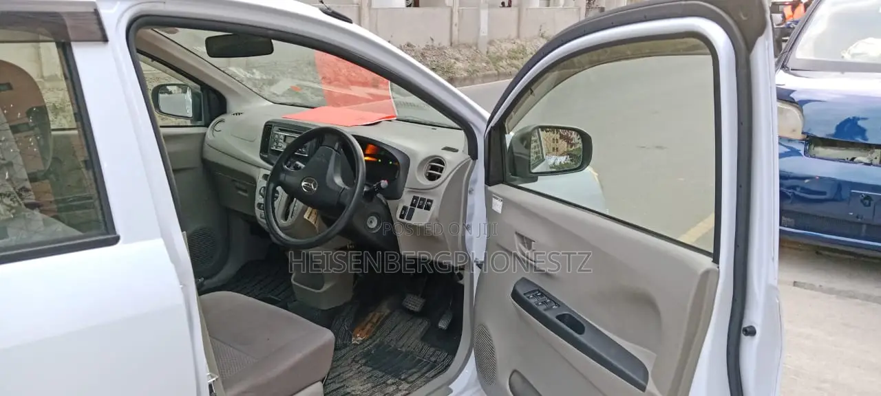 Daihatsu Mira 2016 Off white