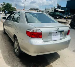 Toyota Vios 2003 Gray