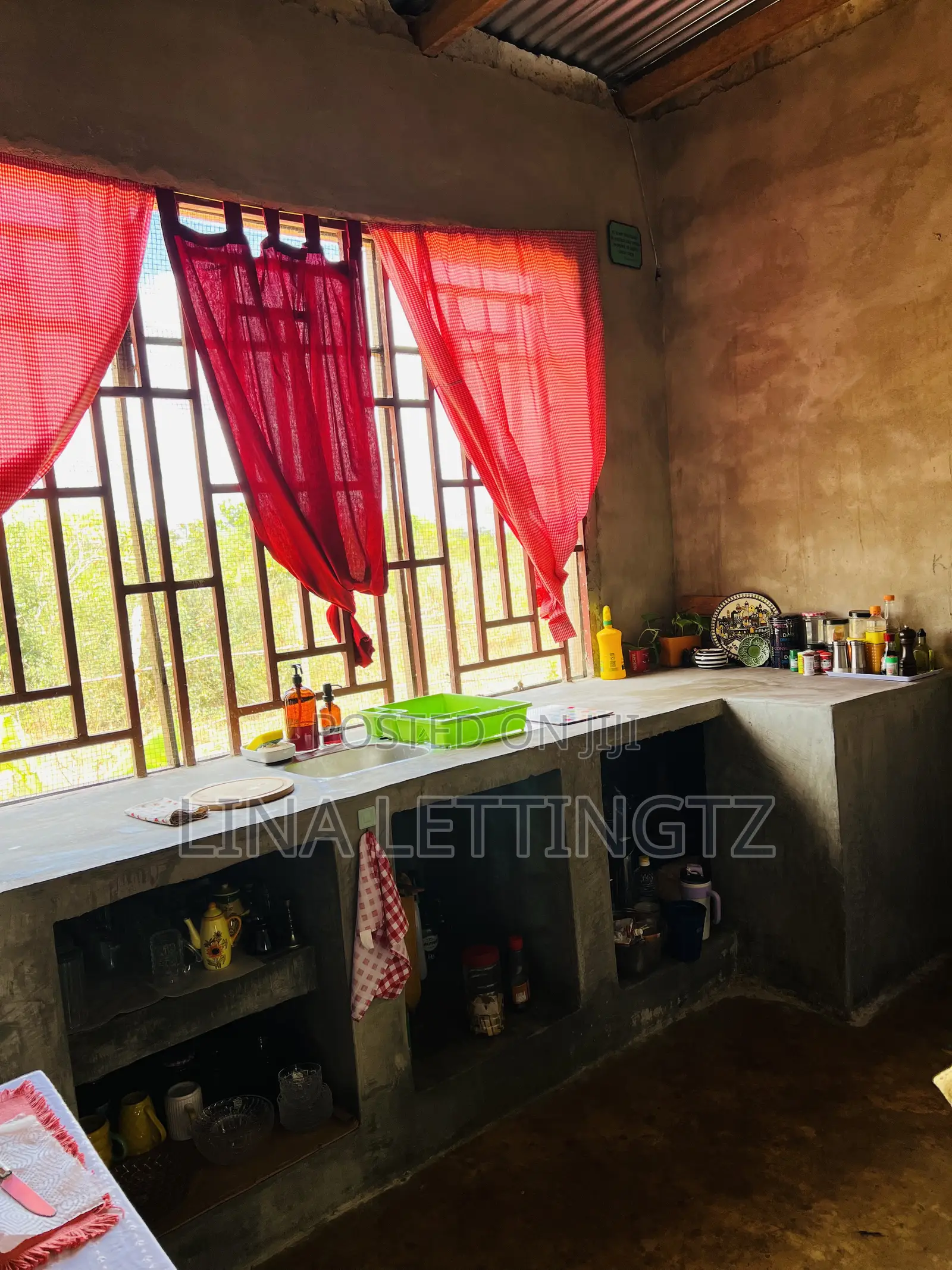 Selah Farmstay Chalinze