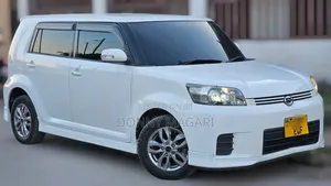 Toyota Corolla Rumion 2010 White
