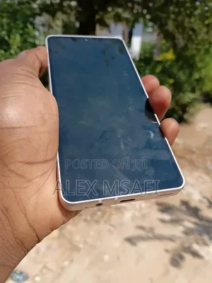 Sharp Aquos sense5G 128 GB Silver