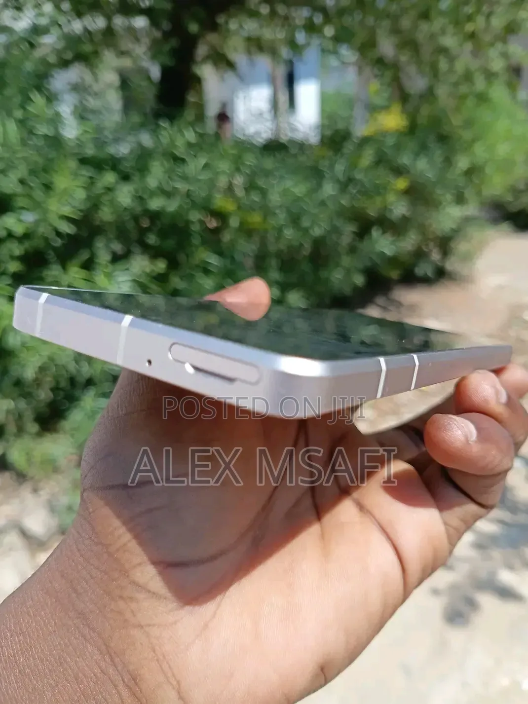 Sharp Aquos sense5G 128 GB Silver
