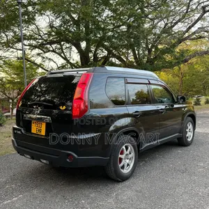 Nissan X-Trail 2010 Black