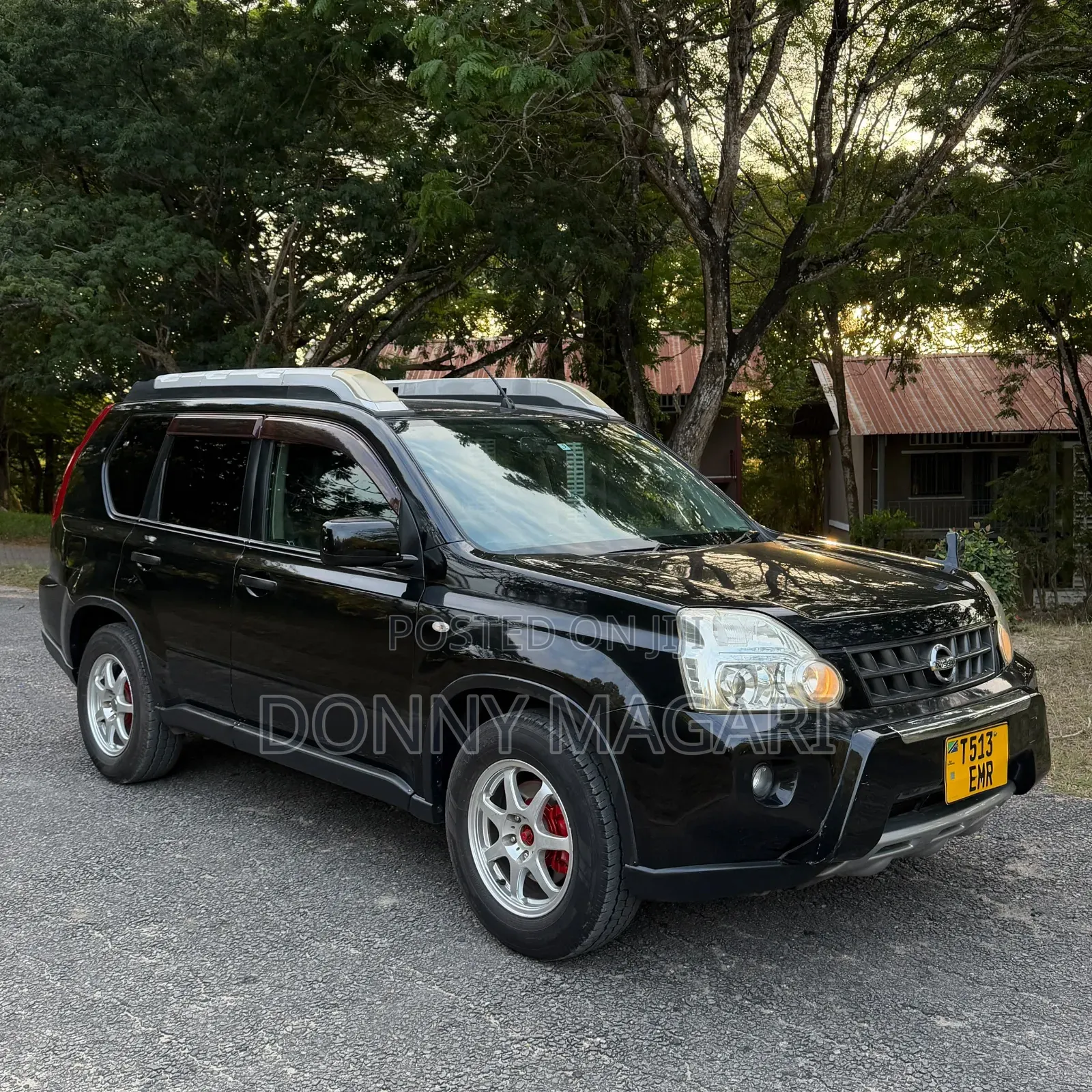 Nissan X-Trail 2010 Black