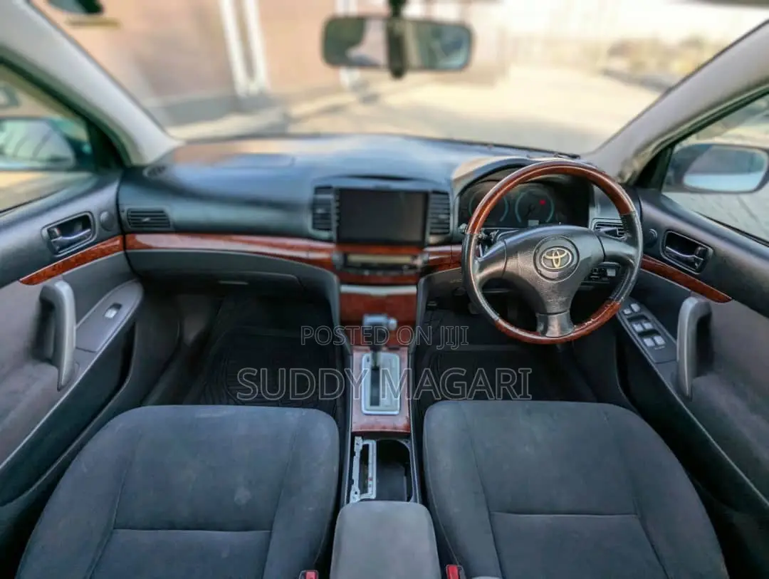 Toyota Allion 2005 Silver