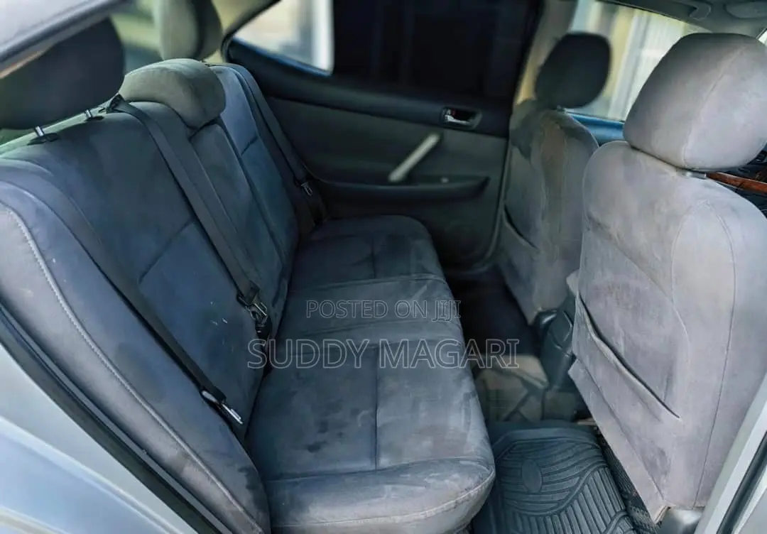 Toyota Allion 2005 Silver