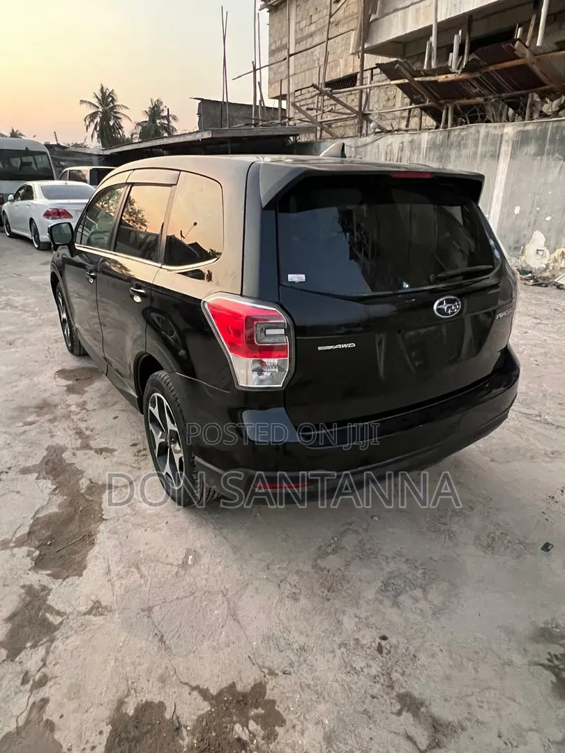 Subaru Forester 2.0XT Premium AWD 2016 Black