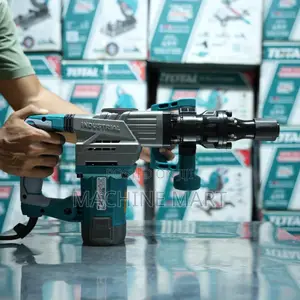 Demolition Breaker 1300w Total