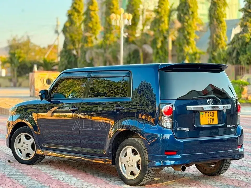 Toyota Rumion 1.5 FWD 2023 Blue