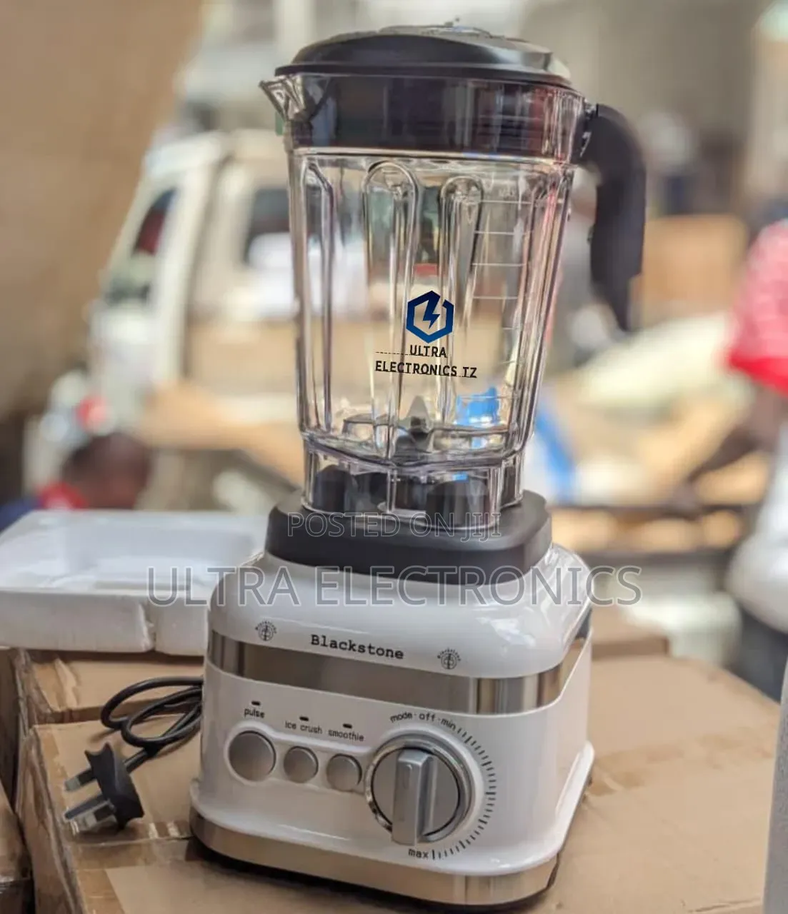 Blackstone Blender Heavy Duty With 2 L for Commercial and Home Uses