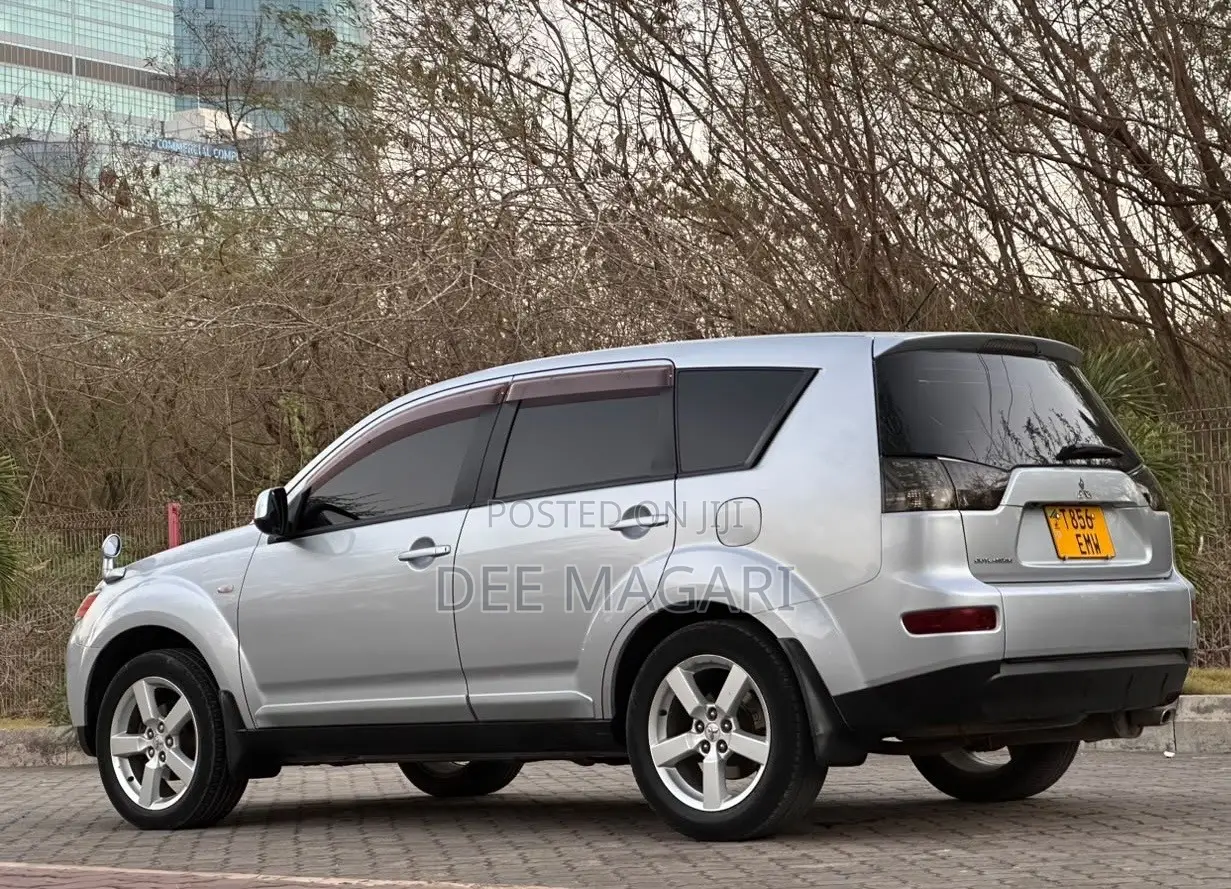 Mitsubishi Outlander 2006 Silver