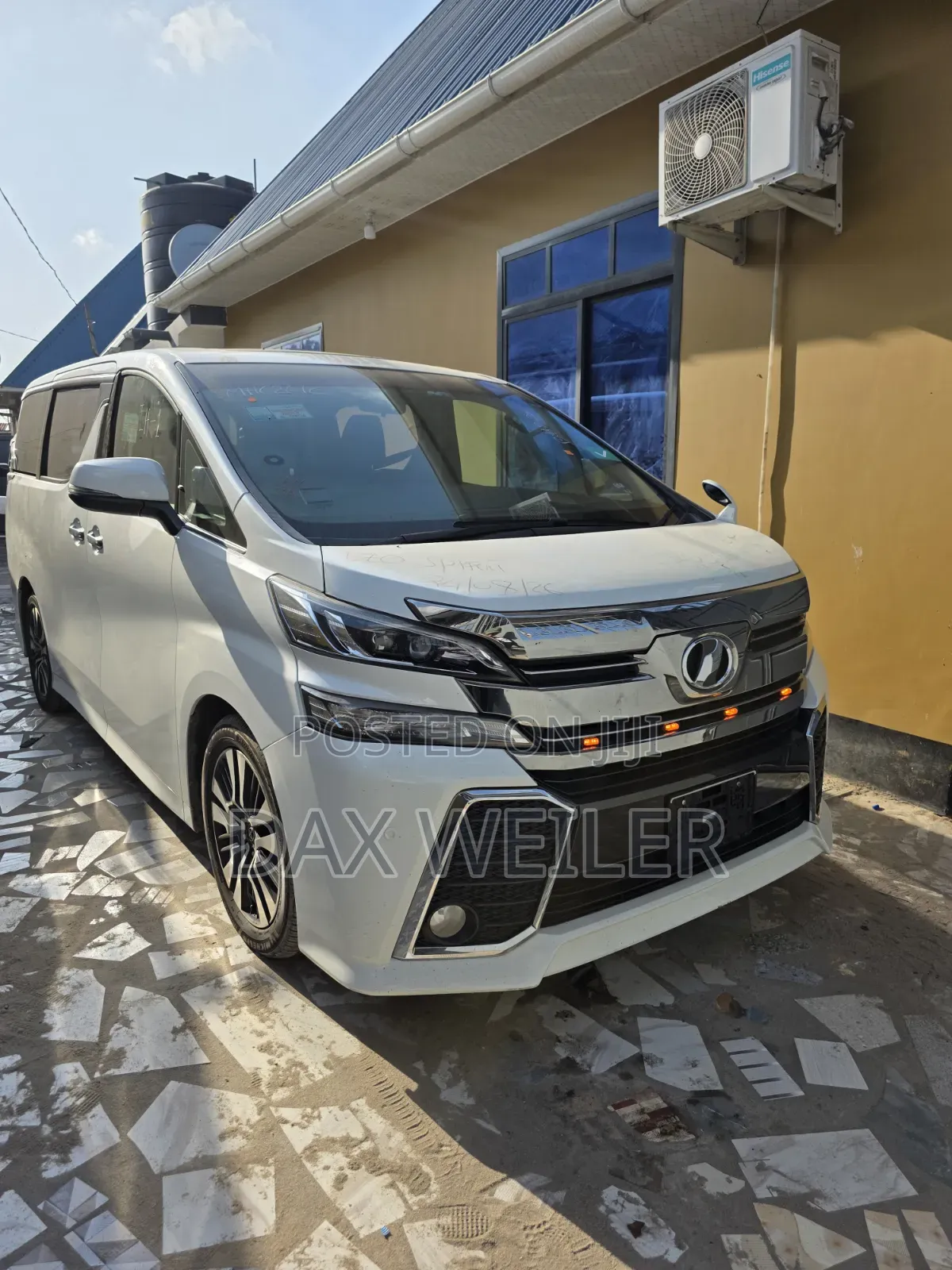 Toyota Vellfire 2015 White