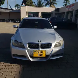 BMW 3 Series 325i RWD 2006 Silver