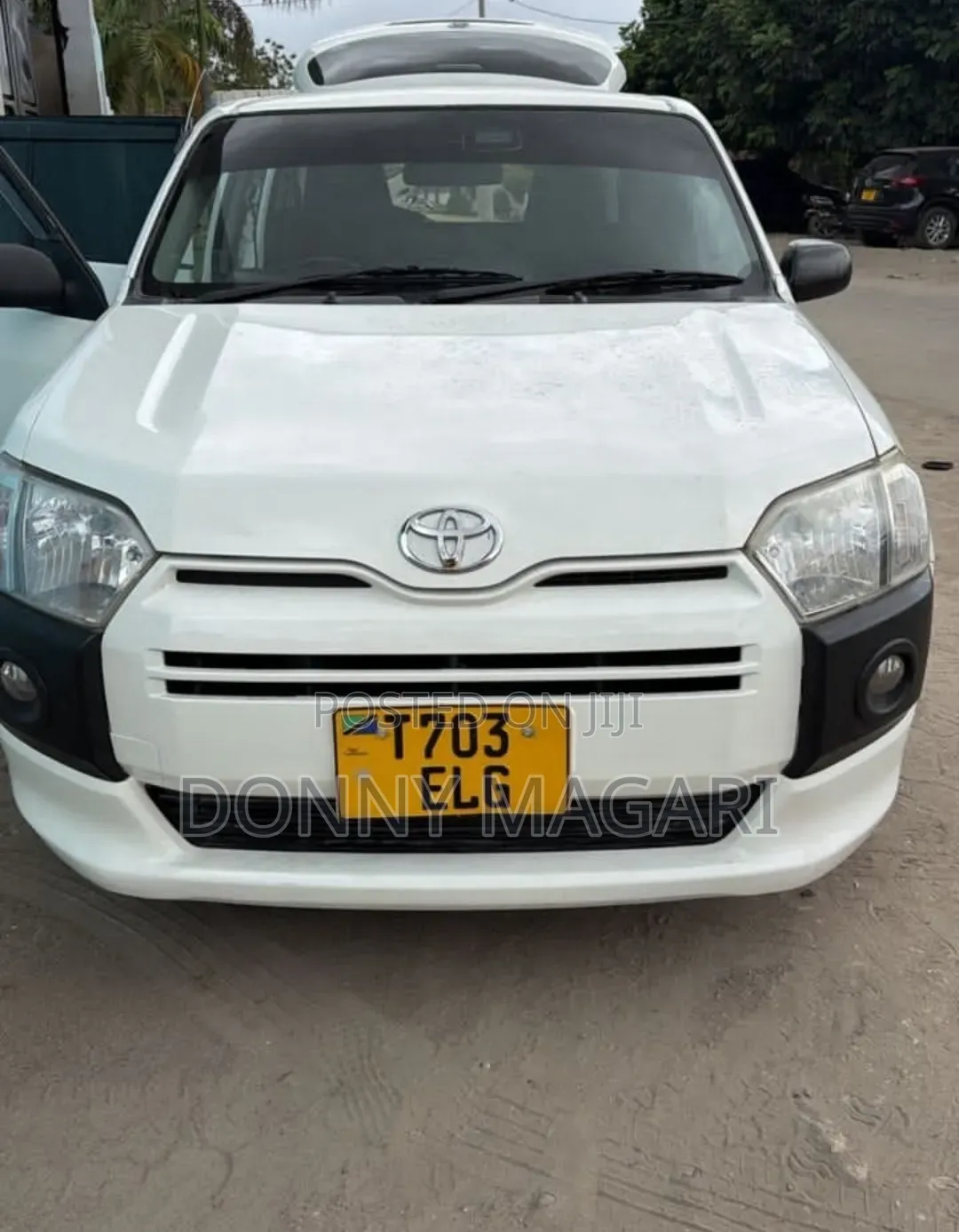 Toyota Probox 2005 White