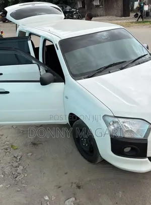 Toyota Probox 2005 White