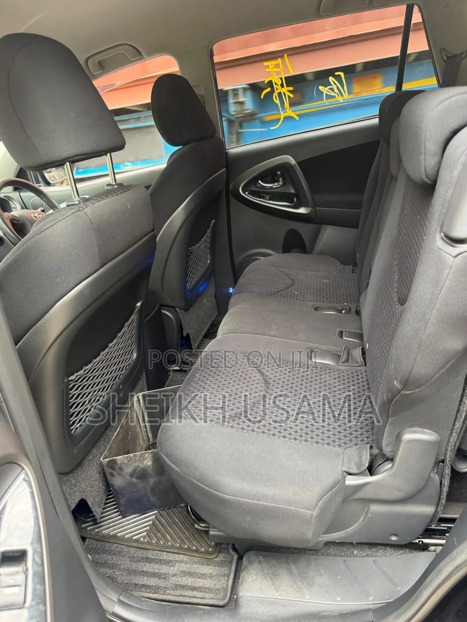 Toyota Vanguard 2010 Black