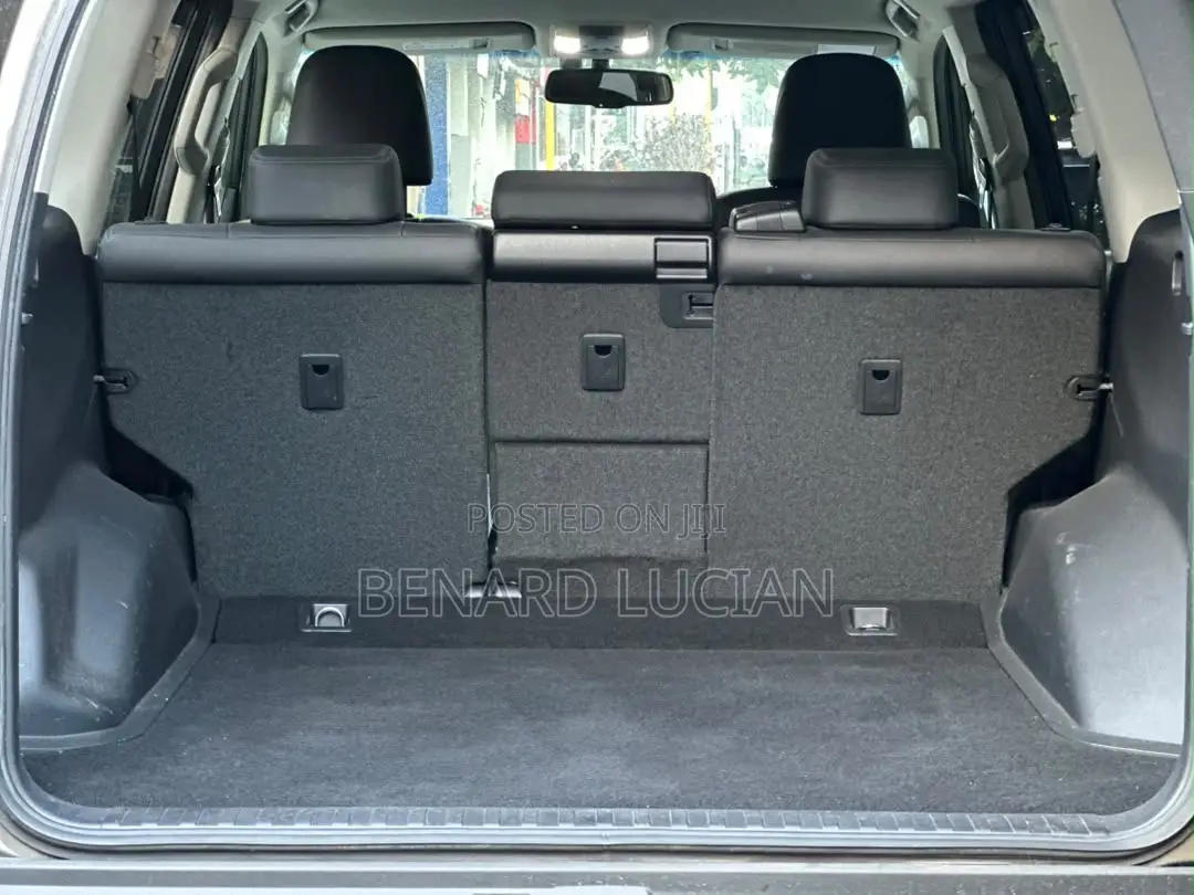 Toyota Land Cruiser Prado 2013 Gray