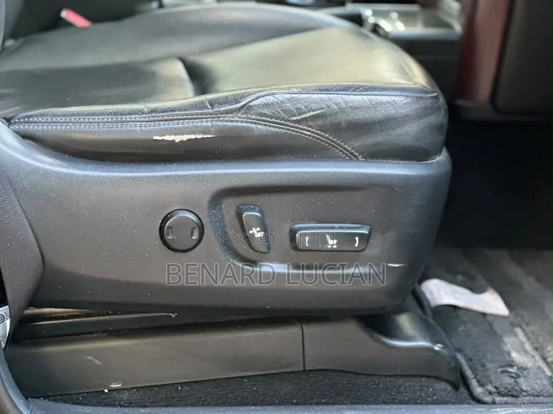 Toyota Land Cruiser Prado 2013 Gray