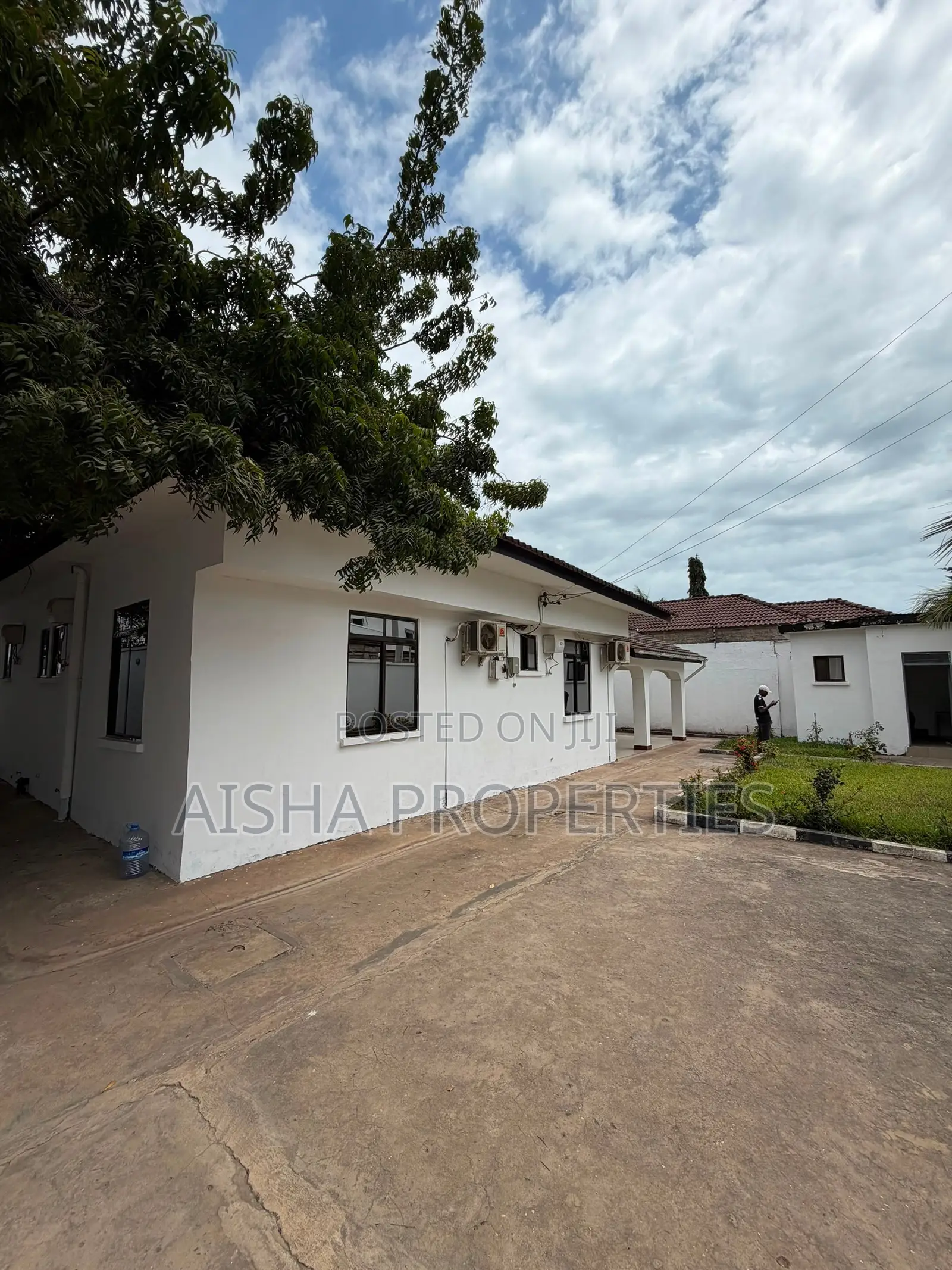 4bdrm House in Masaki for rent