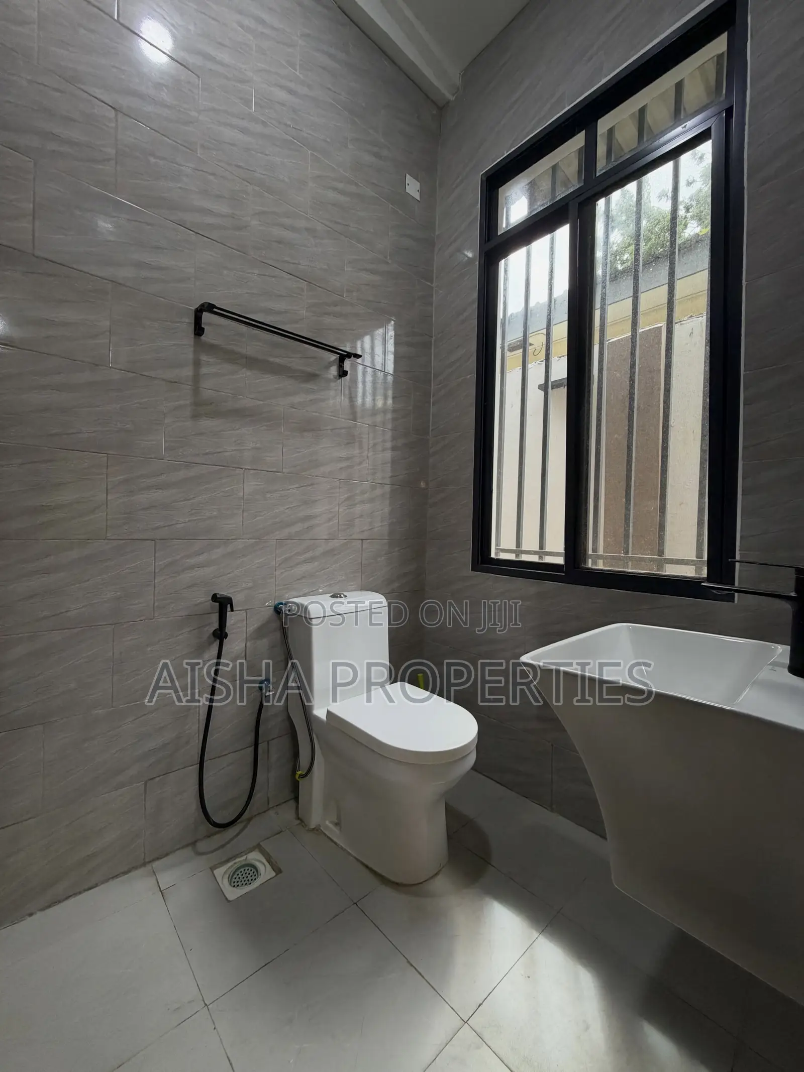 2bdrm Villa in Oysterbay for rent