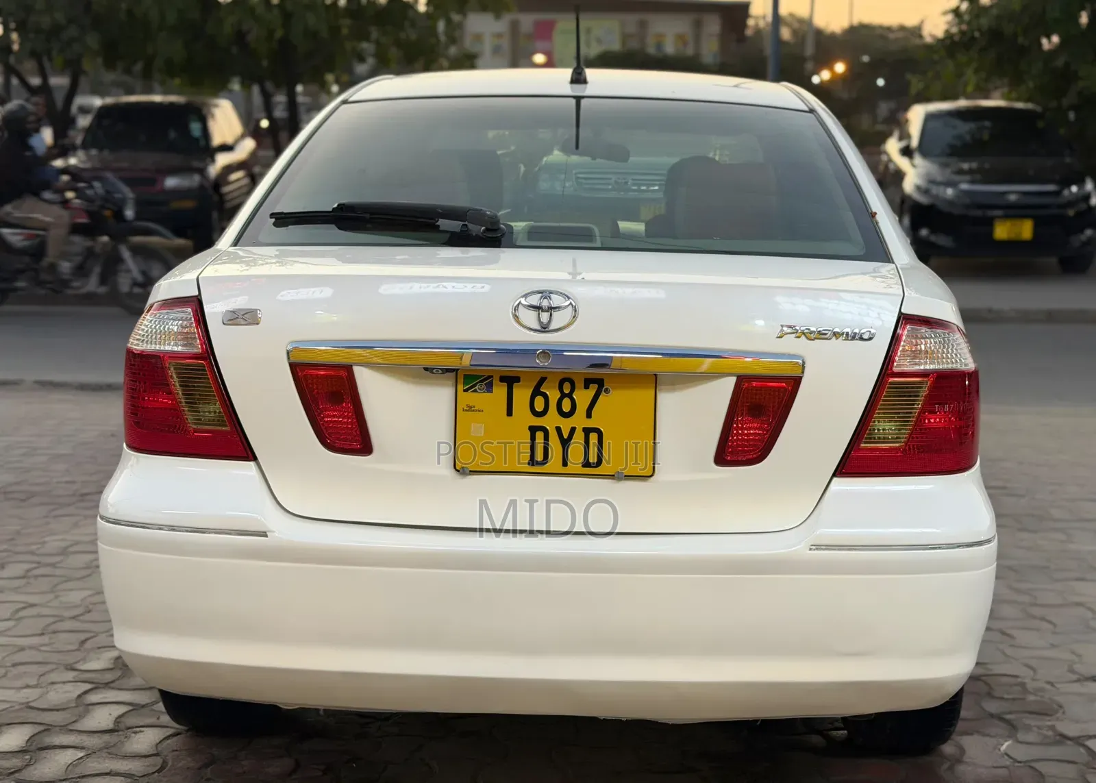 Toyota Premio 2004