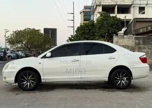 Toyota Premio 2004