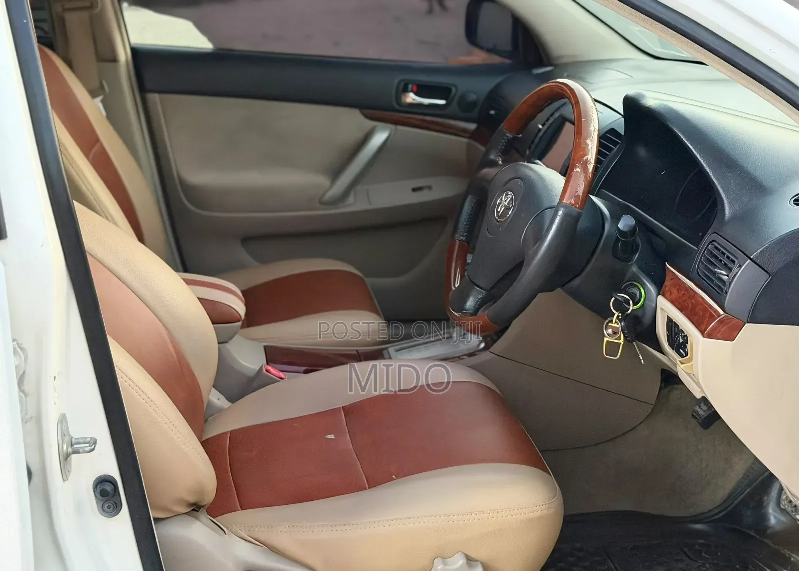 Toyota Premio 2004